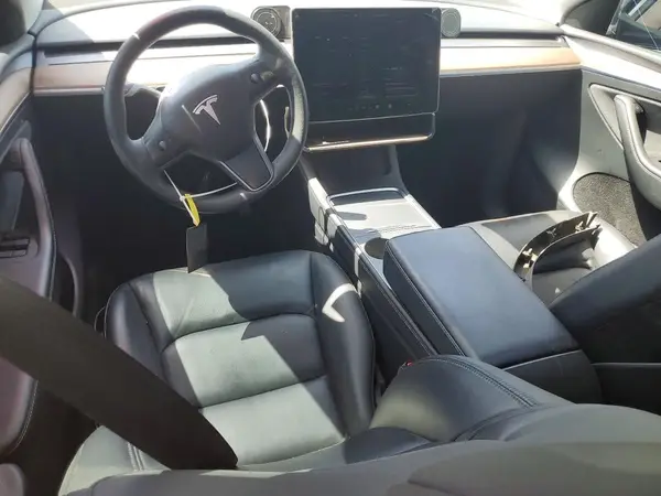 7SAYGDEE5RF031434 2024 TESLA MODEL Y - Image 8