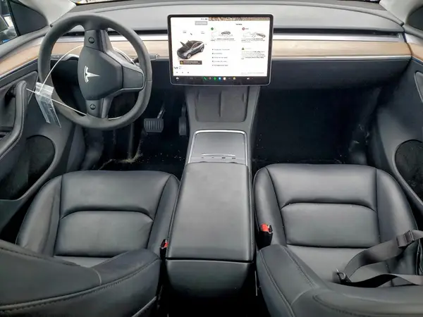 7SAYGDEE5RF031465 2024 TESLA MODEL Y - Image 8