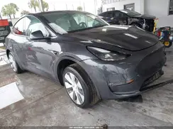 7SAYGDEE5RF037752 2024 TESLA MODEL Y