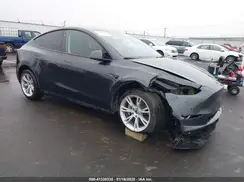 7SAYGDEE5RF063848 2024 TESLA MODEL Y
