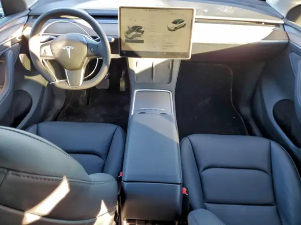 7SAYGDEE5RF066748 2024 TESLA MODEL Y - Image 8