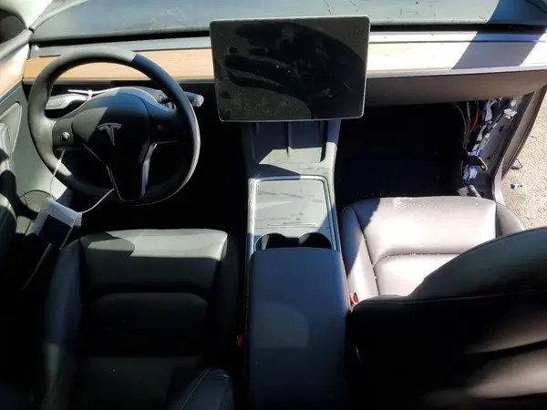 7SAYGDEE5RF071397 2024 TESLA MODEL Y - Image 8