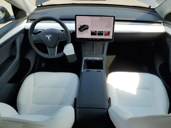 7SAYGDEE5RF073392 2024 TESLA MODEL Y - Image 8