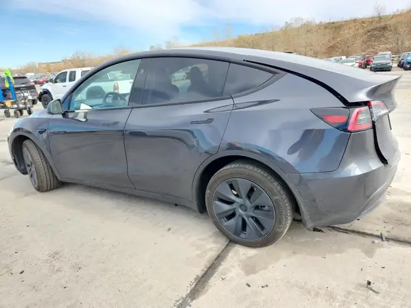 7SAYGDEE5RF117794 2024 TESLA MODEL Y - Image 2