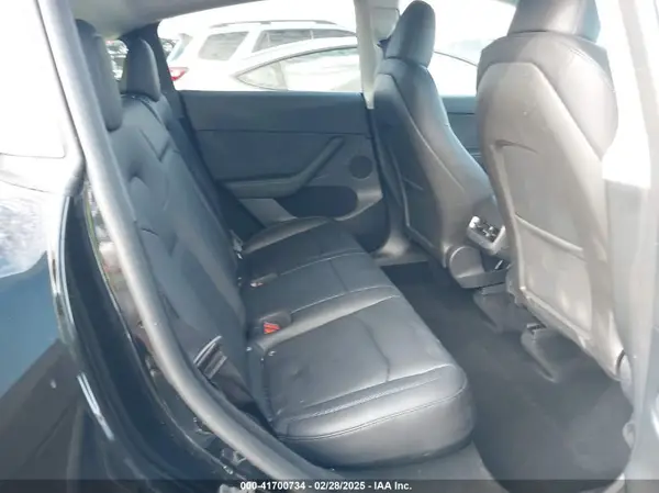 7SAYGDEE5RF129833 2024 TESLA MODEL Y - Image 8