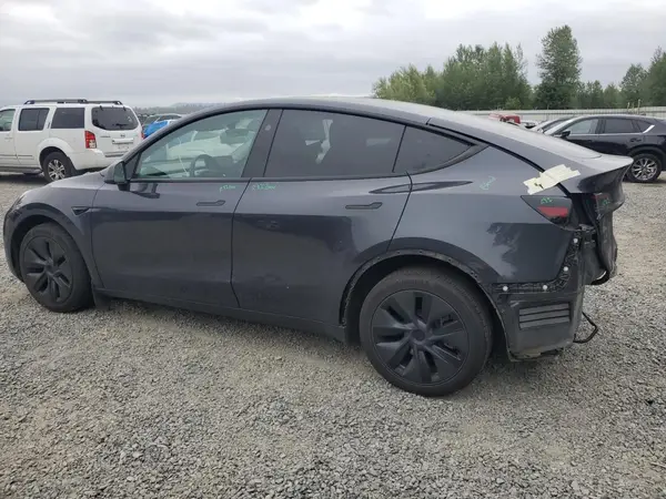 7SAYGDEE5RF130383 2024 TESLA MODEL Y - Image 2
