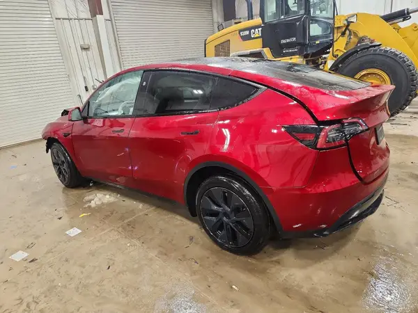 7SAYGDEE5RF130481 2024 TESLA MODEL Y - Image 2