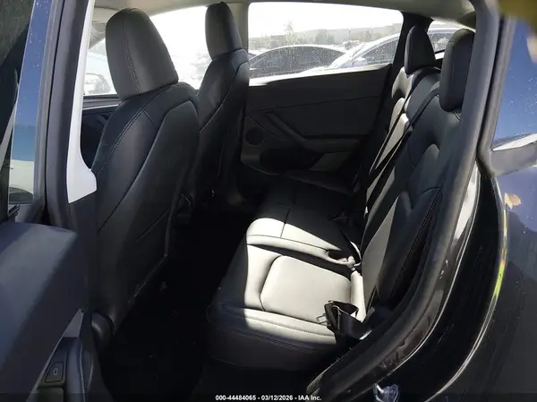 7SAYGDEE5RF151699 2024 TESLA MODEL Y - Image 8