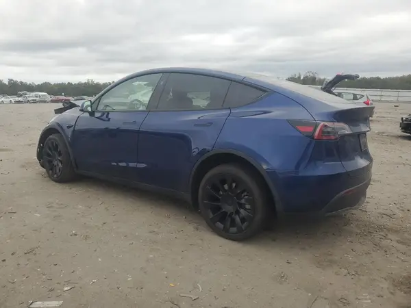 7SAYGDEE5RF154456 2024 TESLA MODEL Y - Image 2