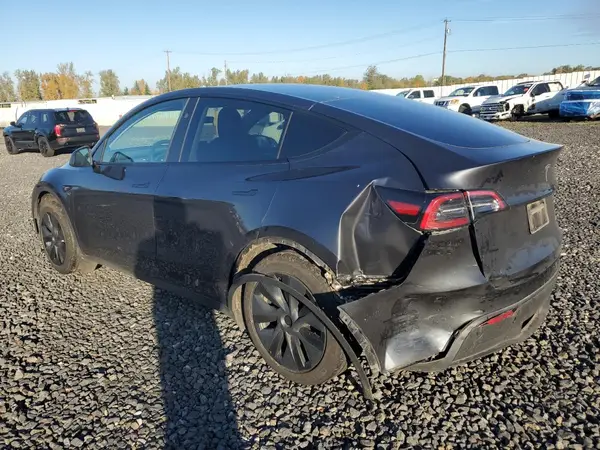 7SAYGDEE5RF163383 2024 TESLA MODEL Y - Image 2