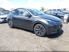 7SAYGDEE5RF170365 2024 TESLA MODEL Y