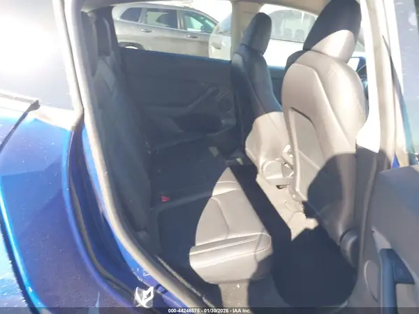 7SAYGDEE5RF186050 2024 TESLA MODEL Y - Image 8