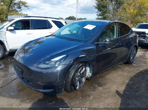 7SAYGDEE5RF190518 2024 TESLA MODEL Y - Image 2