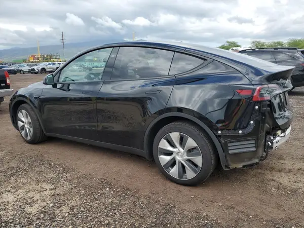 7SAYGDEE5RF983821 2024 TESLA MODEL Y - Image 2