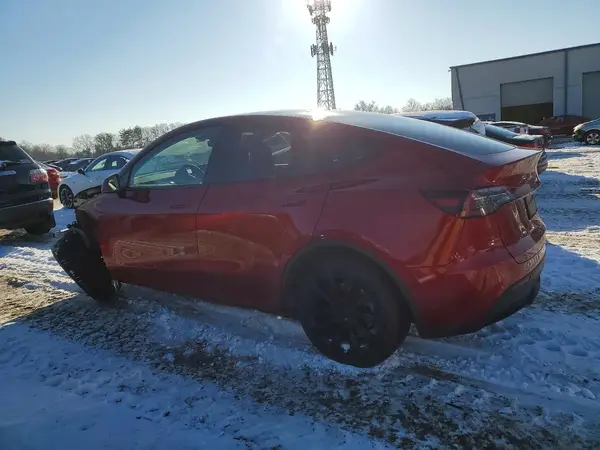 7SAYGDEE5RF994334 2024 TESLA MODEL Y - Image 2