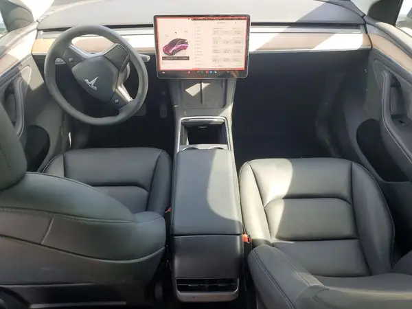 7SAYGDEE5SA336757 2025 TESLA MODEL Y - Image 8