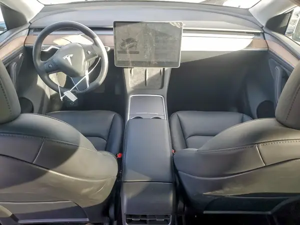 7SAYGDEE5SA337696 2025 TESLA MODEL Y - Image 8