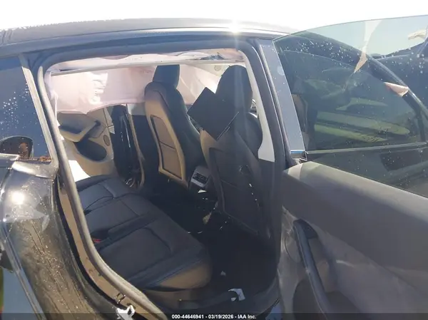 7SAYGDEE5SA345832 2025 TESLA MODEL Y - Image 8