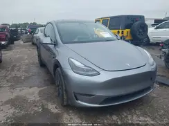 7SAYGDEE5SA348729 2025 TESLA MODEL Y
