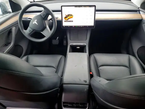 7SAYGDEE5SA355809 2025 TESLA MODEL Y - Image 8