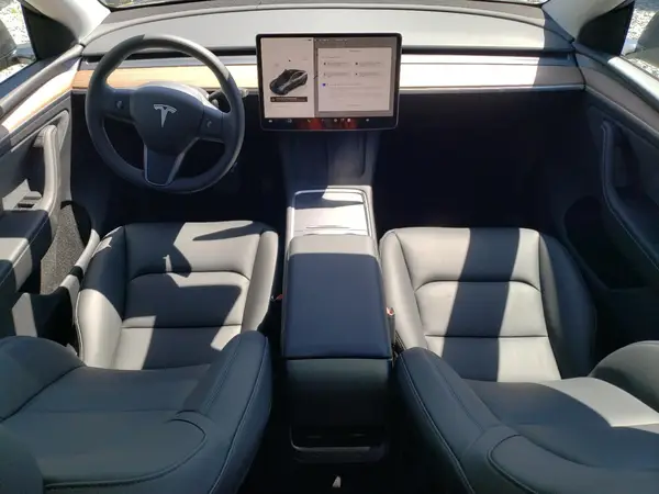 7SAYGDEE5SA362484 2025 TESLA MODEL Y - Image 8