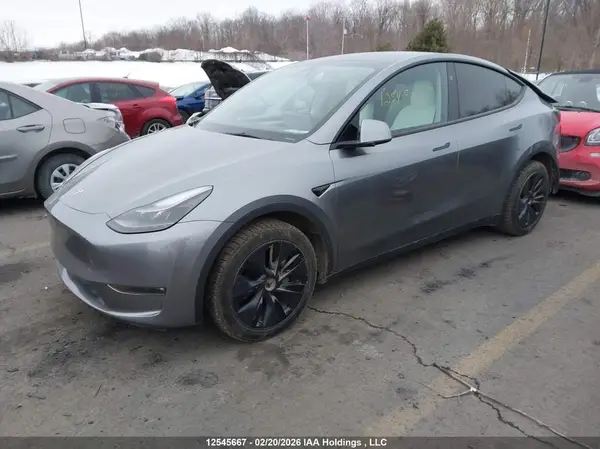 7SAYGDEE5SF225922 2025 TESLA MODEL Y - Image 2