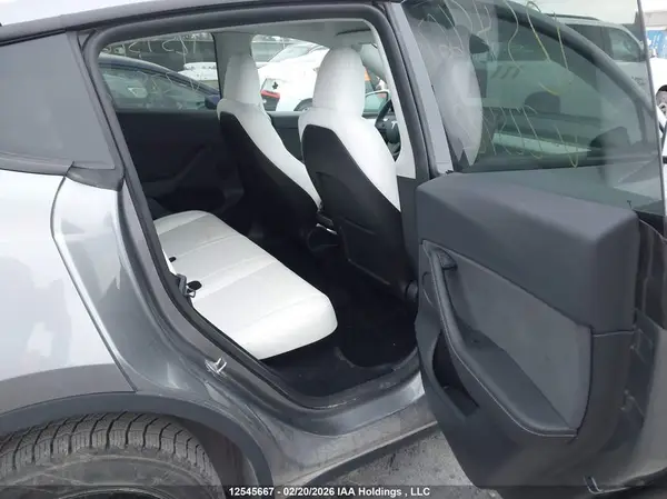 7SAYGDEE5SF225922 2025 TESLA MODEL Y - Image 8