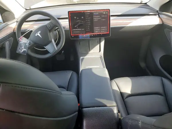 7SAYGDEE5SF233048 2025 TESLA MODEL Y - Image 8