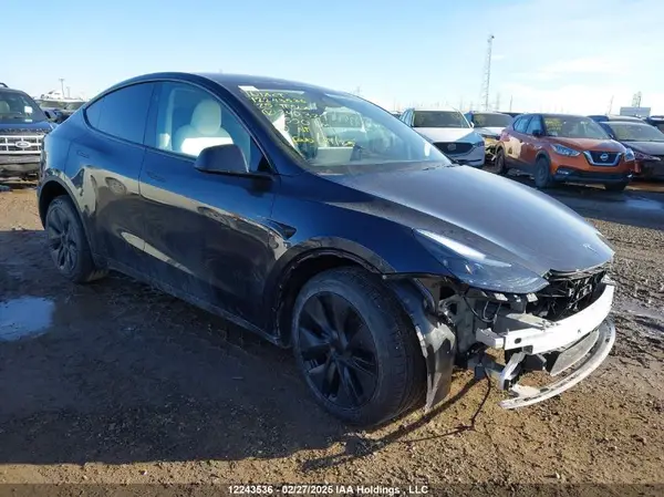 7SAYGDEE5SF240324 2025 TESLA MODEL Y - Image 1