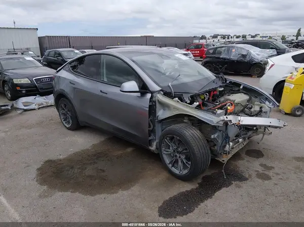 7SAYGDEE5SF248374 2025 TESLA MODEL Y - Image 1
