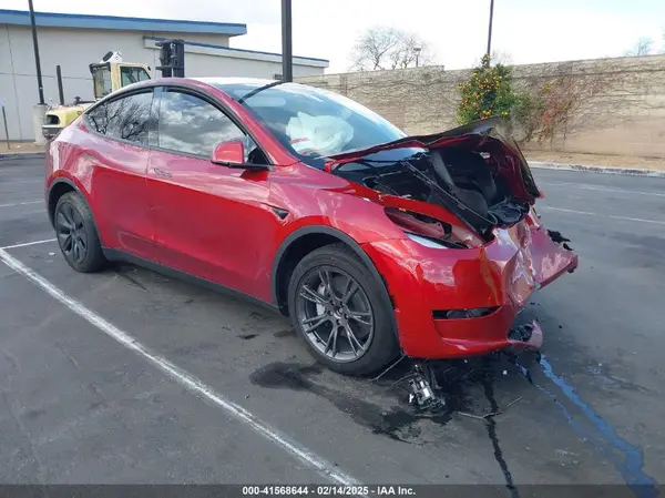 7SAYGDEE5SF283772 2025 TESLA MODEL Y - Image 1
