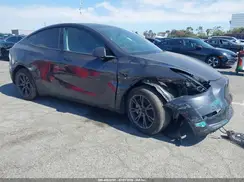 7SAYGDEE5SF285425 2025 TESLA MODEL Y