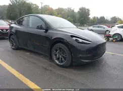 7SAYGDEE5SF293900 2025 TESLA MODEL Y