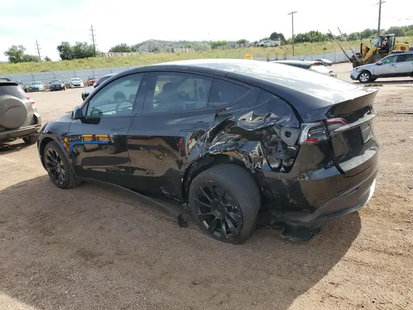 7SAYGDEE5SF297607 2025 TESLA MODEL Y - Image 2