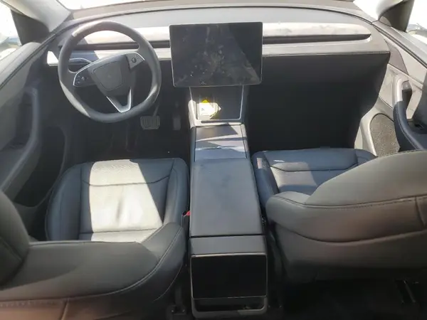 7SAYGDEE5TA381828 2026 TESLA MODEL Y - Image 8