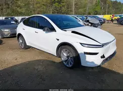 7SAYGDEE5TA384499 2026 TESLA MODEL Y