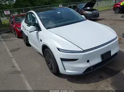 7SAYGDEE5TA386379 2026 TESLA MODEL Y