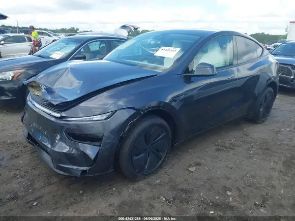 7SAYGDEE5TA391226 2026 TESLA MODEL Y - Image 2
