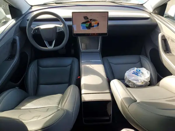 7SAYGDEE5TA405092 2026 TESLA MODEL Y - Image 8