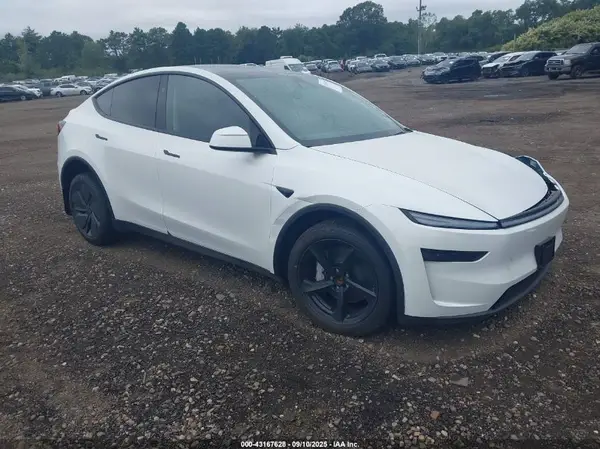 7SAYGDEE5TA407084 2026 TESLA MODEL Y - Image 1