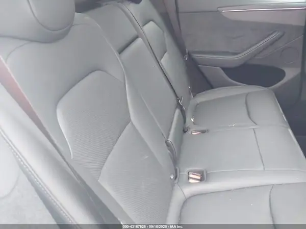 7SAYGDEE5TA407084 2026 TESLA MODEL Y - Image 8