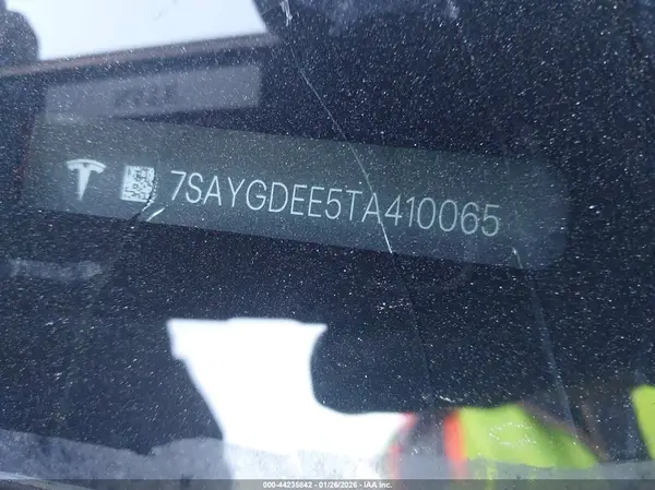 7SAYGDEE5TA410065 2026 TESLA MODEL Y - Image 8