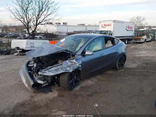 7SAYGDEE5TA432437 2026 TESLA MODEL Y - Image 2