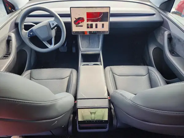 7SAYGDEE5TA453661 2026 TESLA MODEL Y - Image 8
