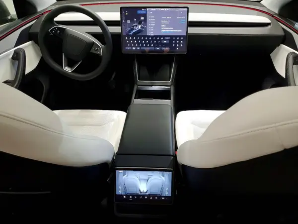 7SAYGDEE5TA462926 2026 TESLA MODEL Y - Image 8