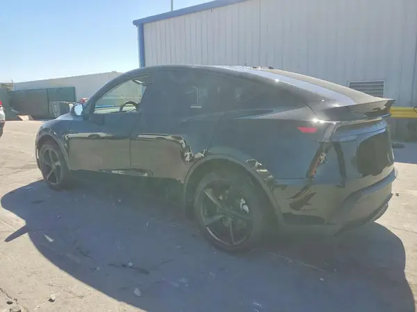 7SAYGDEE5TA465356 2026 TESLA MODEL Y - Image 2