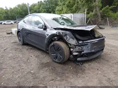7SAYGDEE5TA476793 2026 TESLA MODEL Y