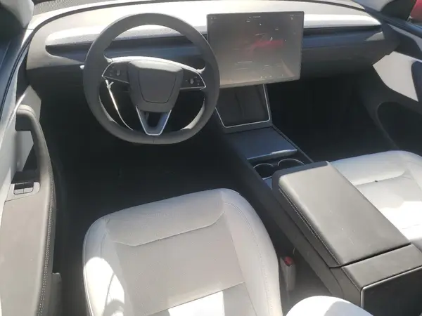 7SAYGDEE5TA486515 2026 TESLA MODEL Y - Image 8