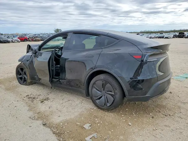 7SAYGDEE5TA491035 2026 TESLA MODEL Y - Image 2