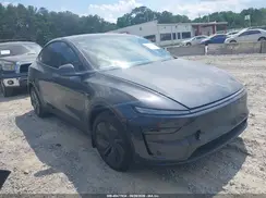 7SAYGDEE5TA581432 2026 TESLA MODEL Y